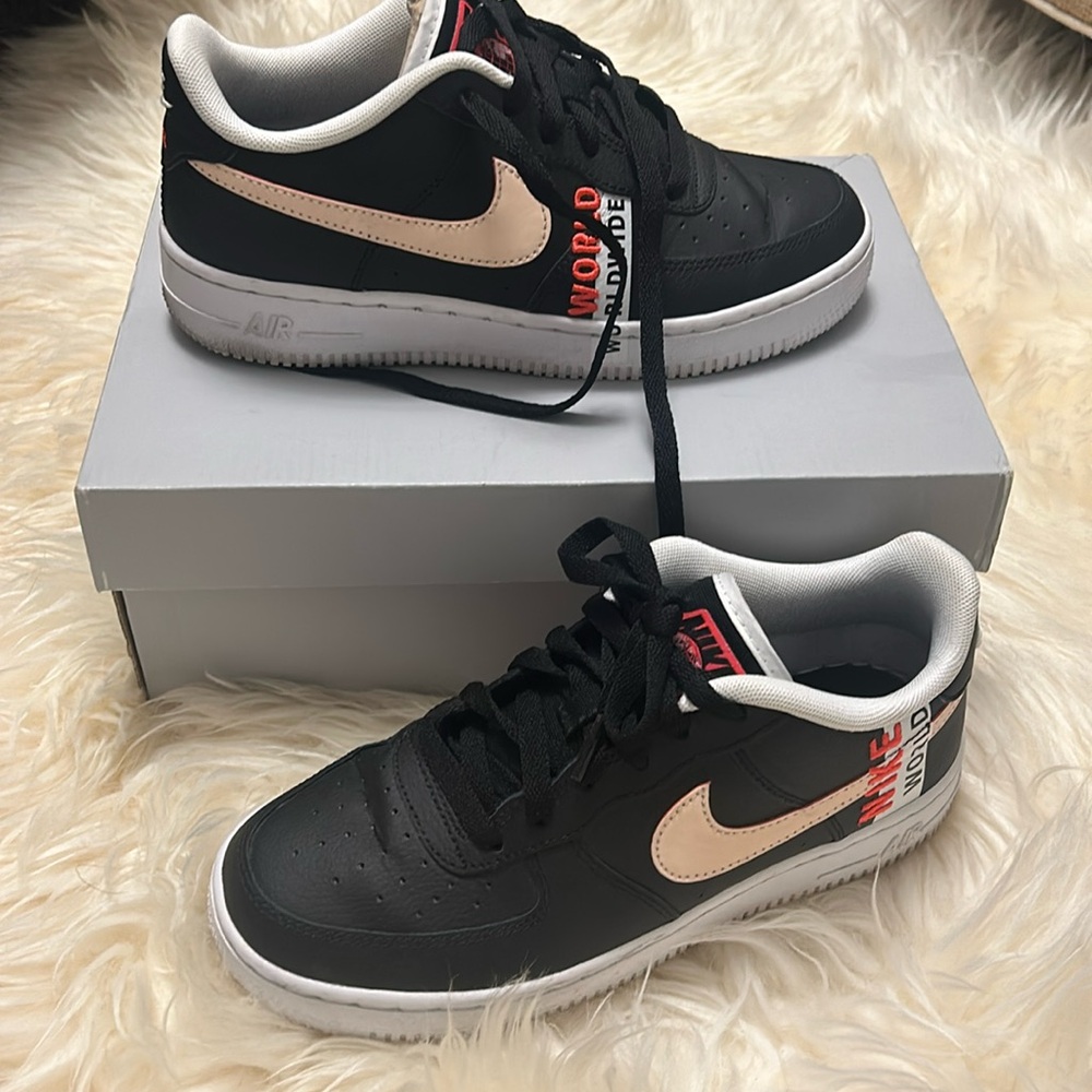 Nike Air Force 1 LV8 1 GS Worldwide Sneakers U.S 5.5Y